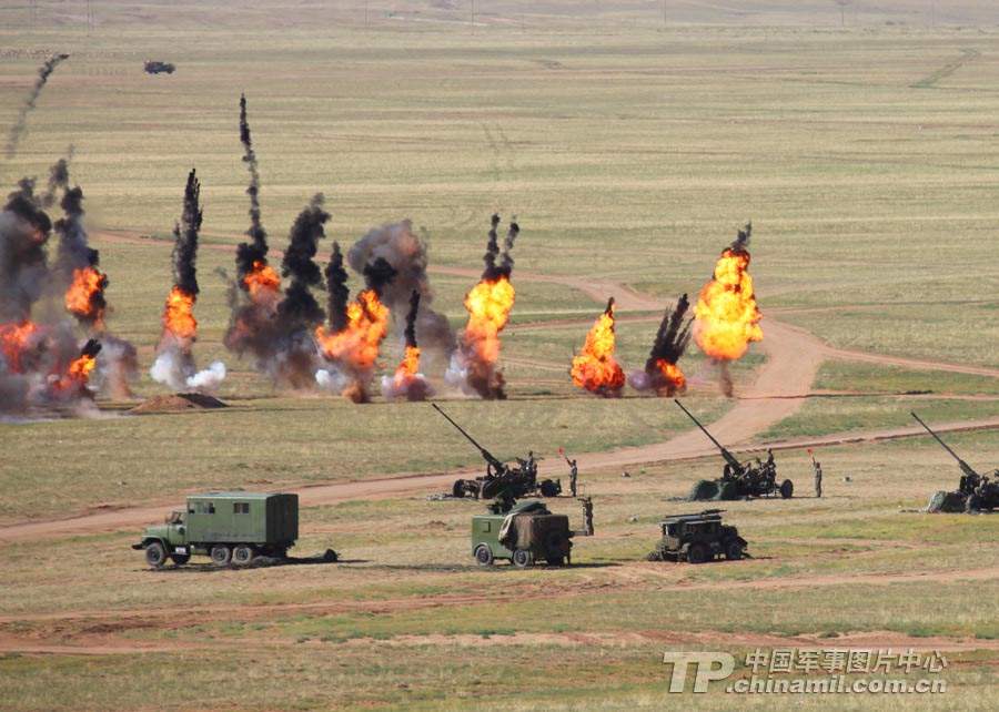 Chine : le plus grand terrain d'entraînement militaire (4)