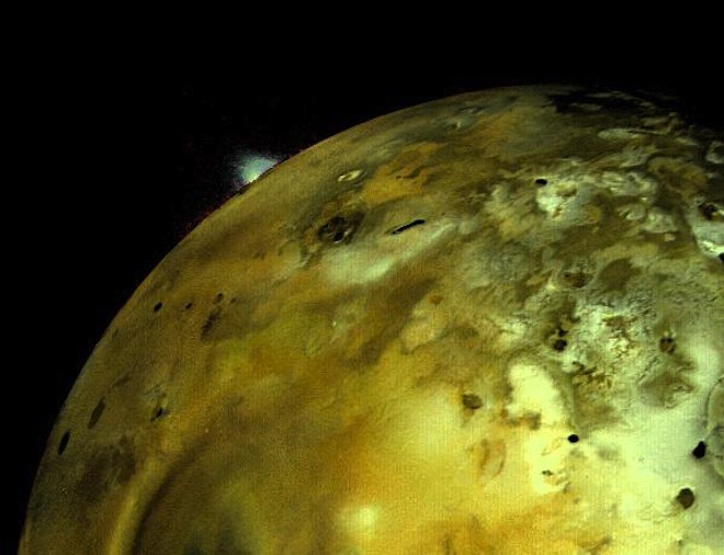 Photo prise par Voyager 1 en 1979. Un satellite de Jupiter