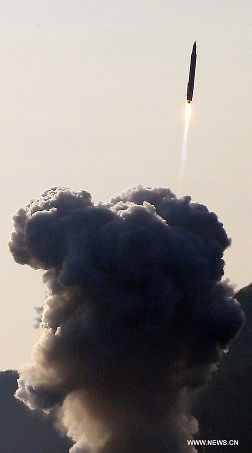 La Corée du Sud lance avec succès la fusée spatiale Naro (3)