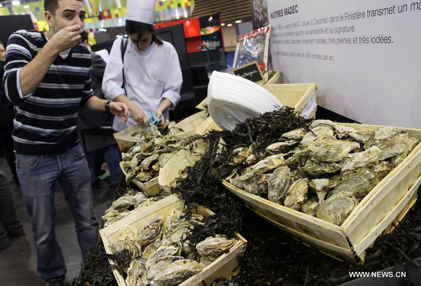 Photo prise le 30 janvier à Lyon en France montrant des huîtres lors du Salon international de la restauration, de l'hôtellerie et de l'alimentation (Sirha) 2013 qui s'est clôturé le même jour. 