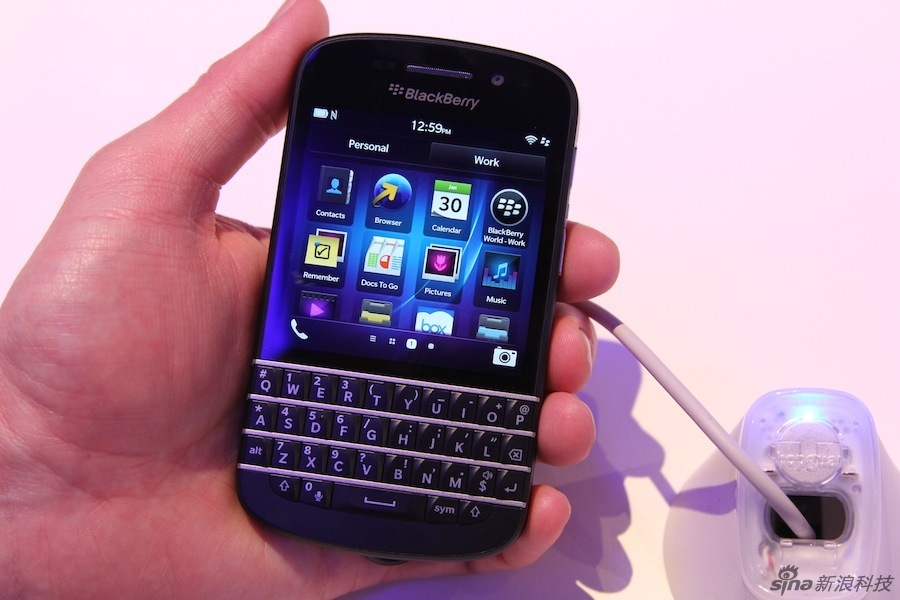 BlackBerry dévoile ses deux nouveaux smartphones le Z10 et le Q10 (40)