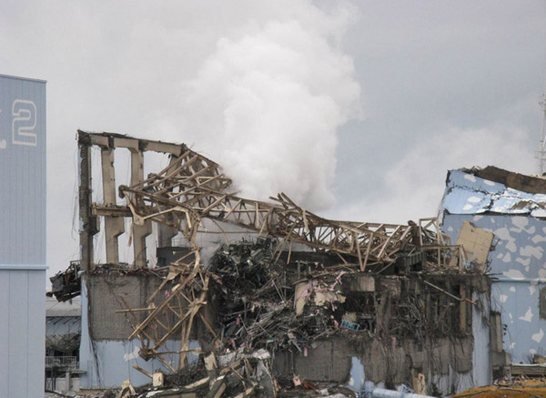 L'Unité 3 de la centrale de Fukushima après une explosion d'hydrogène.