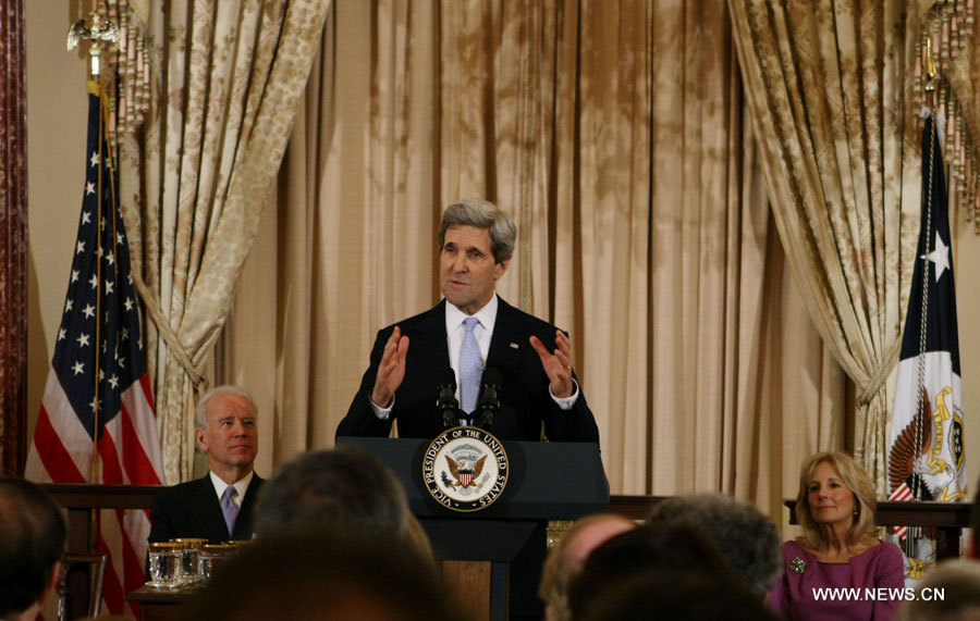 John Kerry préfère résoudre les conflits de manière pacifique (3)
