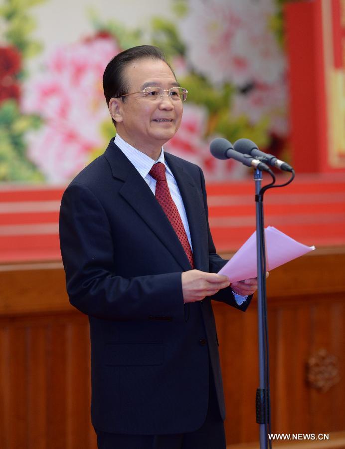 Les dirigeants chinois adressent les voeux pour le Nouvel an lunaire (5)