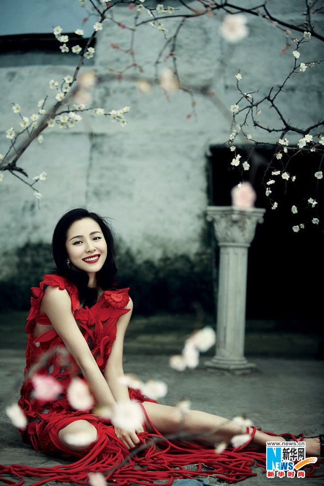 L'actrice chinoise Jiang Yiyan illustre un magazine de mode (5)