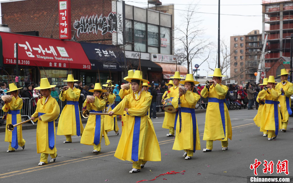 Le défilé de chars du Nouvel An chinois à New York (4)