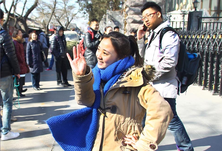 Le 18 février 2013, Zhang Yichang, un candidat qui souhaite faire partie de l'Académie centrale d'art dramatique, danse après son test. L'Académie chinoise a tenu sa sélection préliminaire pour ses programmes d'arts, avec notamment le thème «présentation et performance» pour la télévision, recrutera 669 élèves à travers tout le pays. [China Daily/Zou Hong]