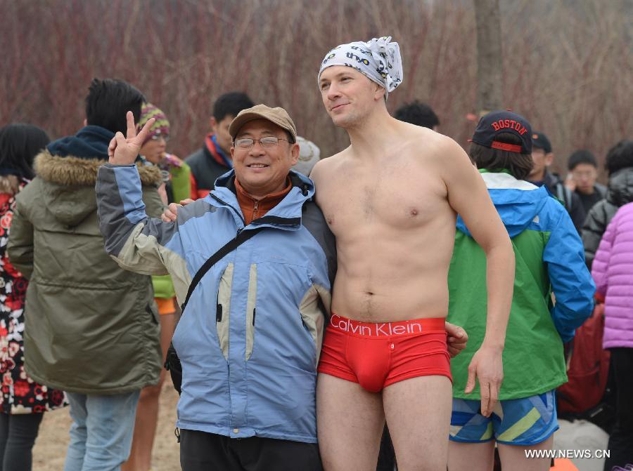 Beijing: une course en lingerie (3)