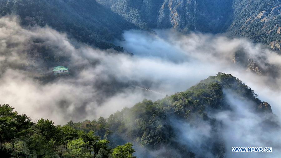 Chine: beaux paysages du mont Lu (5)