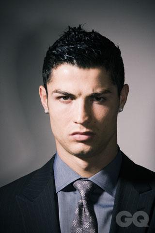 Cristiano Ronaldo pose pour le magazine GQ (8)