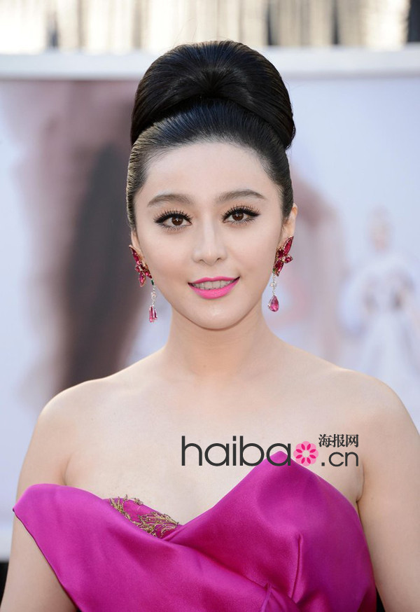 Fan Bingbing sur le tapis rouge de la 85e cérémonie des Oscars (4)