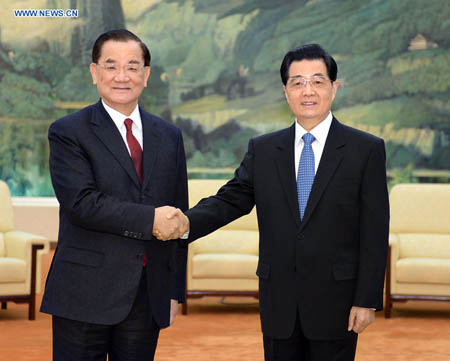 Hu Jintao : le développement pacifique des relations à travers le détroit de Taiwan répond aux intérêts globaux