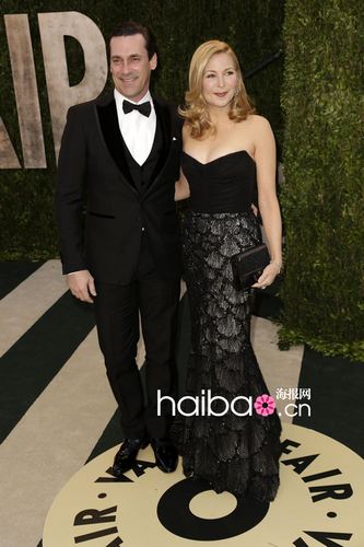 Le 24 février, Jon Hamm et sa petite amie Jennifer Westfeldt assistent à la soirée Vanity Fair qui a suivi la cérémonie des Oscars 2013.
