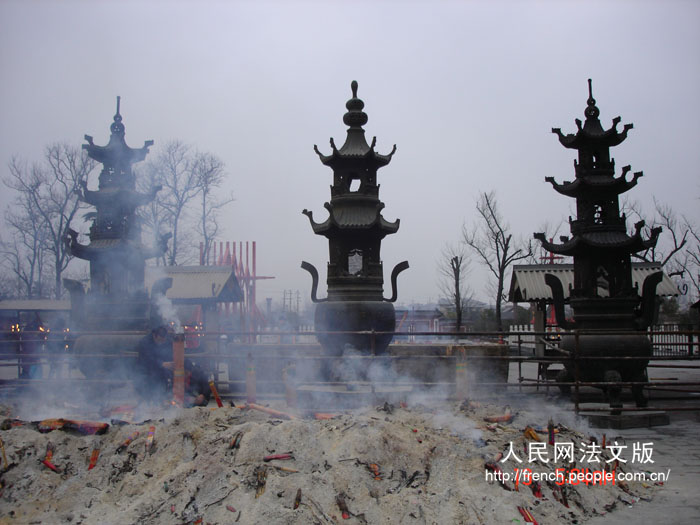 Le temple de Jinshan et sa belle légende célèbre en Chine (10)