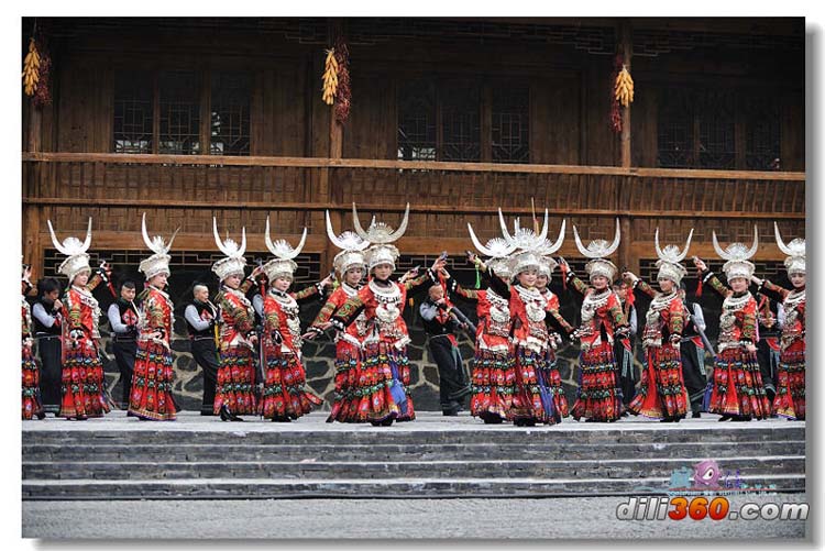 Le village Miao de Xijiang, un musée en plein air de l'ethnie Miao (8)