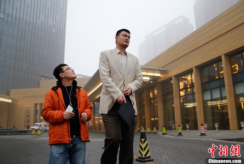 Yao Ming : prudent et sérieux dans les propositions pour les deux sessions (3)