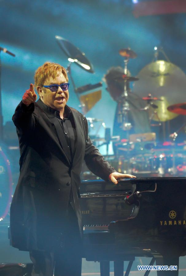 Photos : Elton John lors du 54e Festival international de la chanson à Viña del Mar (4)