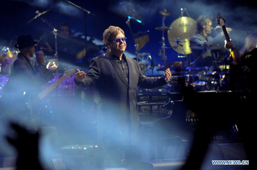 Photos : Elton John lors du 54e Festival international de la chanson à Viña del Mar (3)