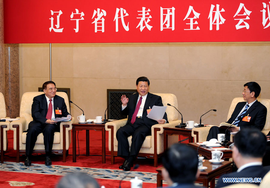 Chine : les dirigeants, députés et conseillers politiques discutent du rapport d'activité du gouvernement