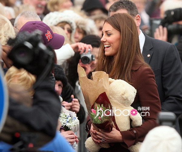 Kate Middleton attend une fille ! (10)