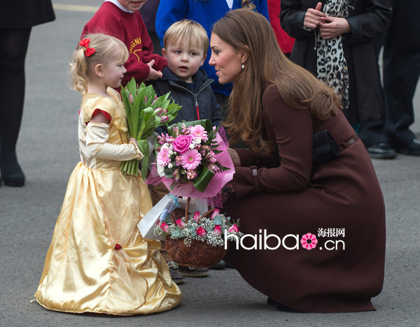 Kate Middleton attend une fille ! (8)