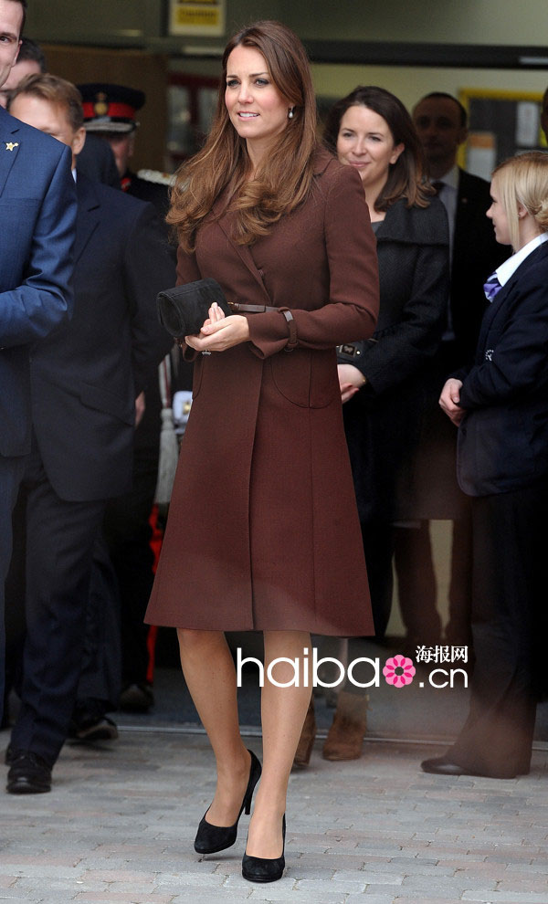 Kate Middleton attend une fille ! (3)