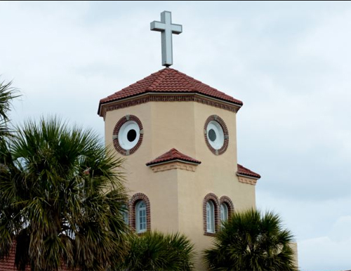 Une église « Angry Birds » ?
