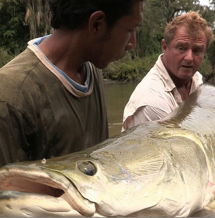 Un britannique pêche un arapaïma géant de 113kg (2)