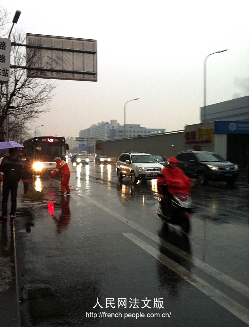 Première pluie de l'année à Beijing (4)