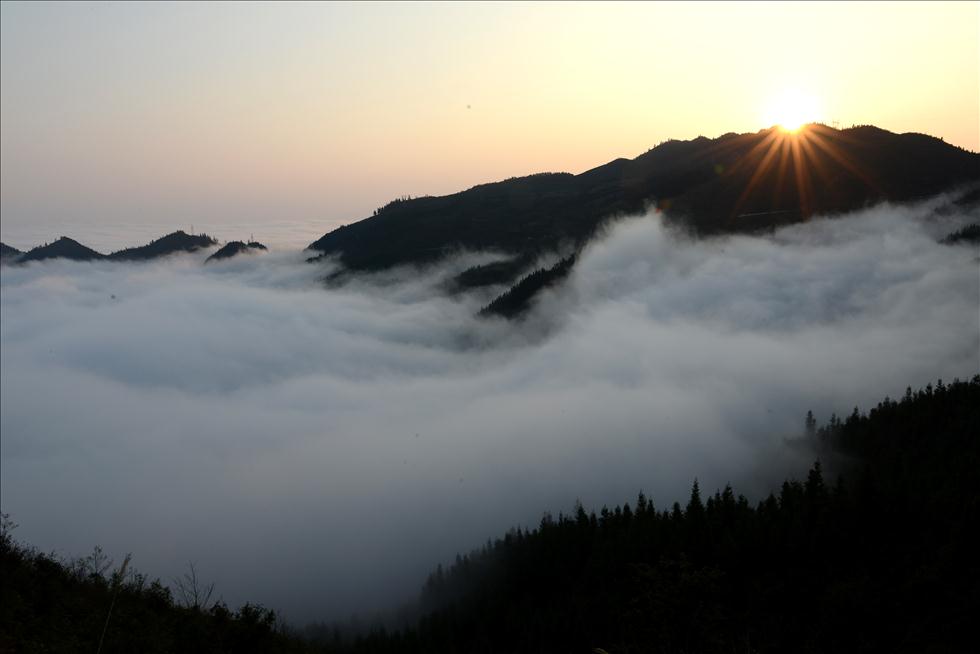 Le paysage naturel au district autonome d'ethnie Ge à Beise dans la province du Guangxi. (Le 18 février 2013)