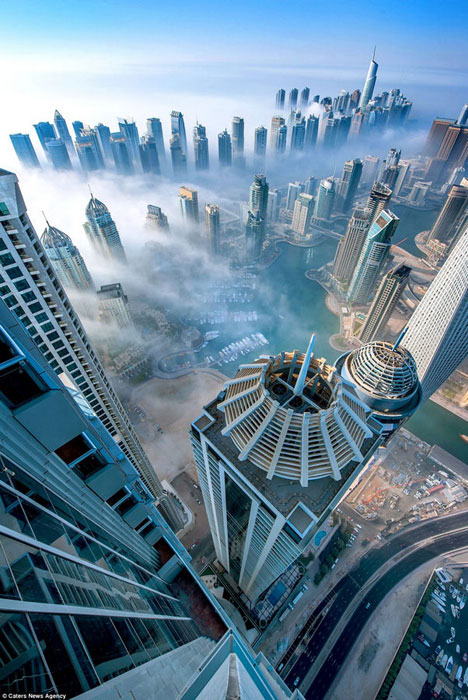 Monde féérique : Dubaï sous la brume (10)