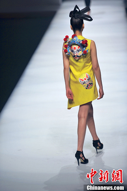 L'Ouest de la Chine mis en lumière à la Fashion Week (7)