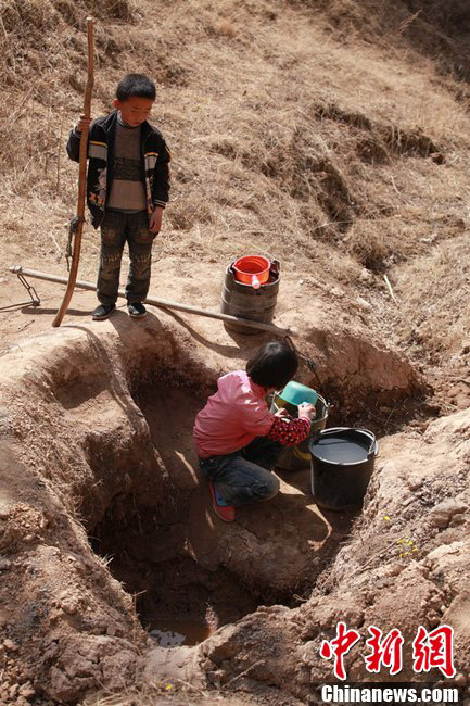 La sécheresse menace l'eau potable dans le Gansu (2)