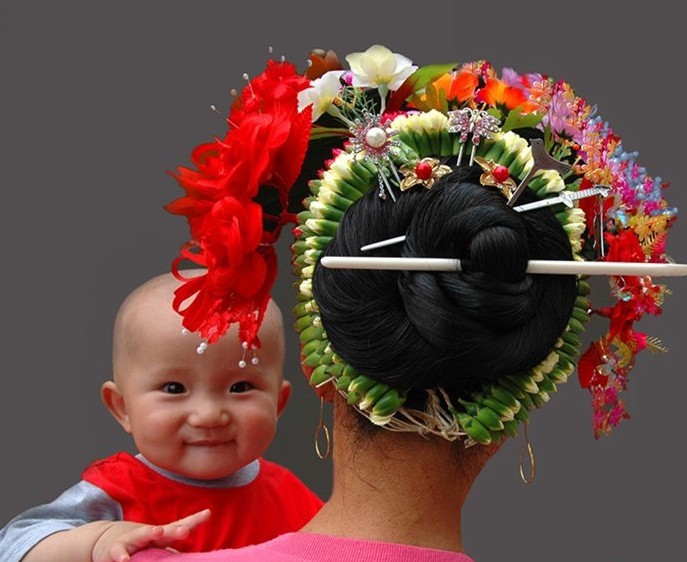 « Coiffure traditionnelle ». Photo Yan Huaqiong