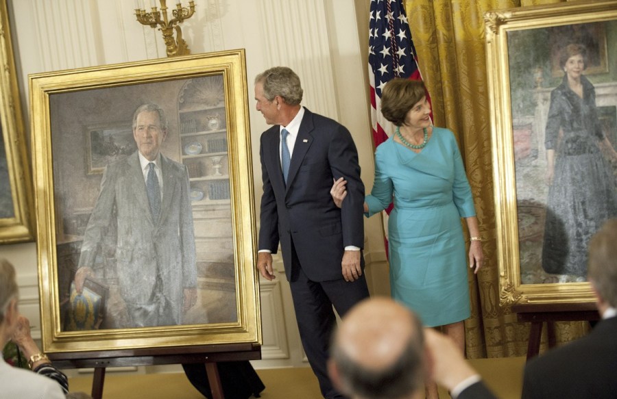 George W. Bush, président des États-Unis de 2001 à 2009 et son épouse Laura Bush 