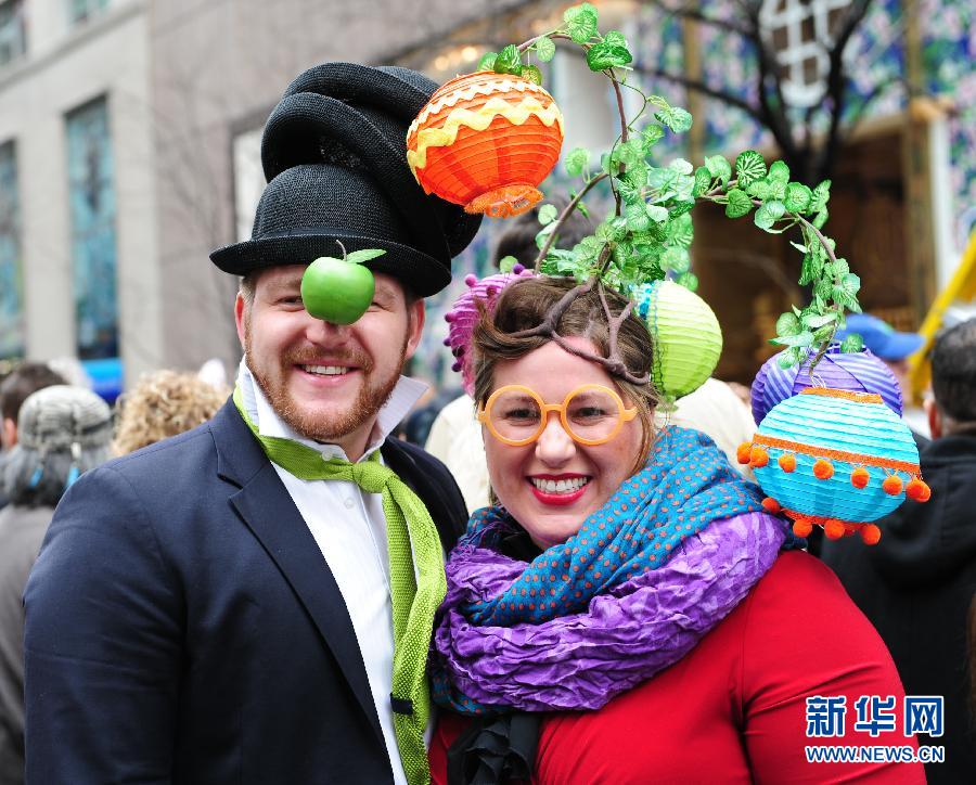 New York : les chapeaux extravagants du défilé de Pâques