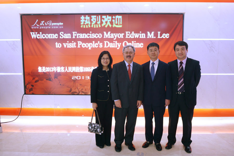 Li Mengxian(2e à gauche), Maire de San Francisco, Liao Hong(2e à droite), chef de la direction et rédacteur en chef du Quotidien du Peuple en ligne (Photo Yu Kai / Pour le Quotidien du Peuple en Ligne)