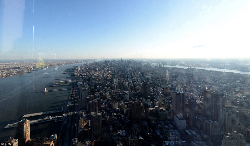 Des photos panoramiques prises du haut du One World Trade Center