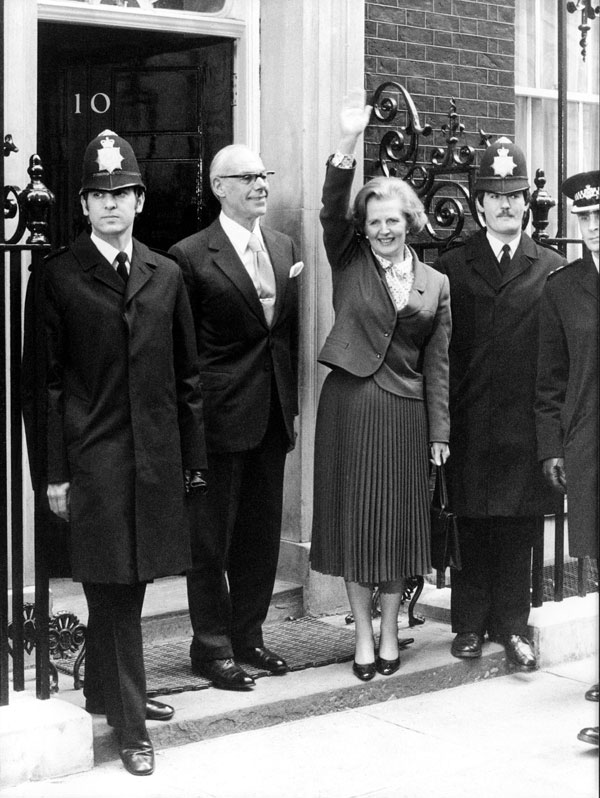Margaret Thatcher arrive au 10 Downing Street pour devenir la Première ministre britannique à Londres le 4 mai 1979. (Photo: Xinhua/AFP)