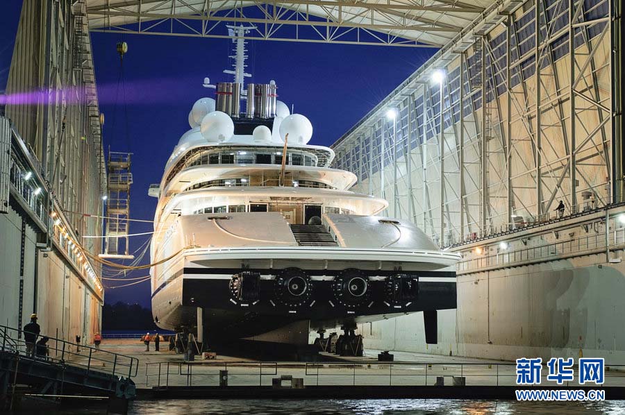 Le plus grand yacht du monde : 180 mètres de long et plus de 600 millions de Dollars (3)