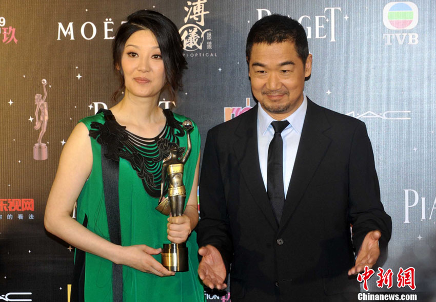 Back To 1942 du réalisateur Feng Xiaogang a remporté le prix du Meilleur film de la partie continentale de Chine et de Taïwan.