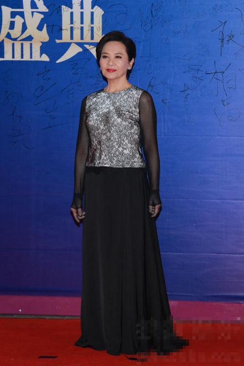 Défilé de stars sur le tapis rouge du Huading Award 2013 (20)