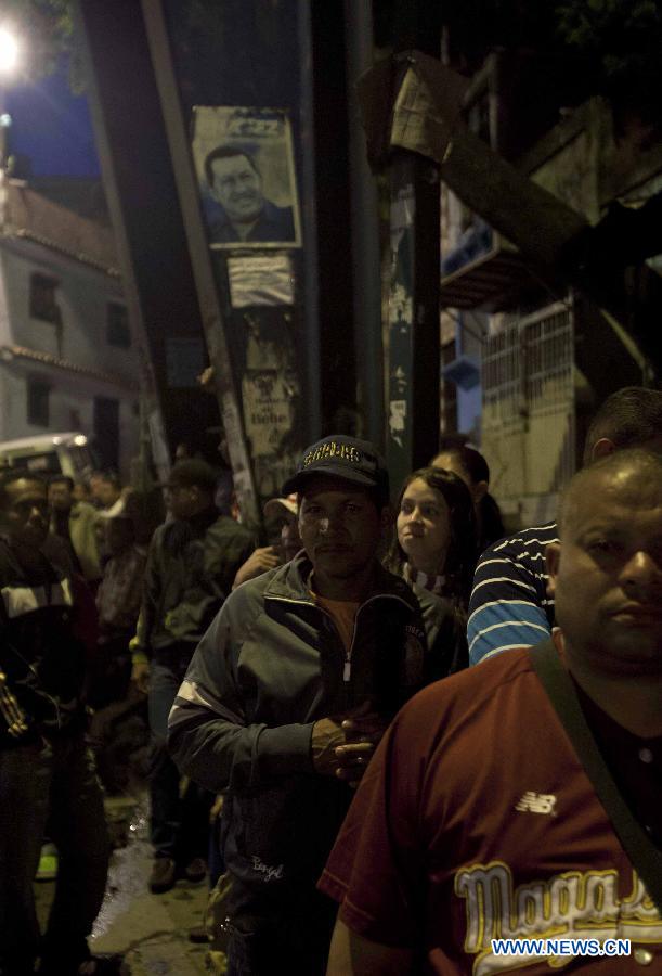 Venezuela/présidentielle : fermeture des bureaux de vote (6)