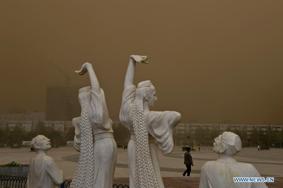 Des tempêtes de sable balayeront le nord-ouest de la Chine (2)