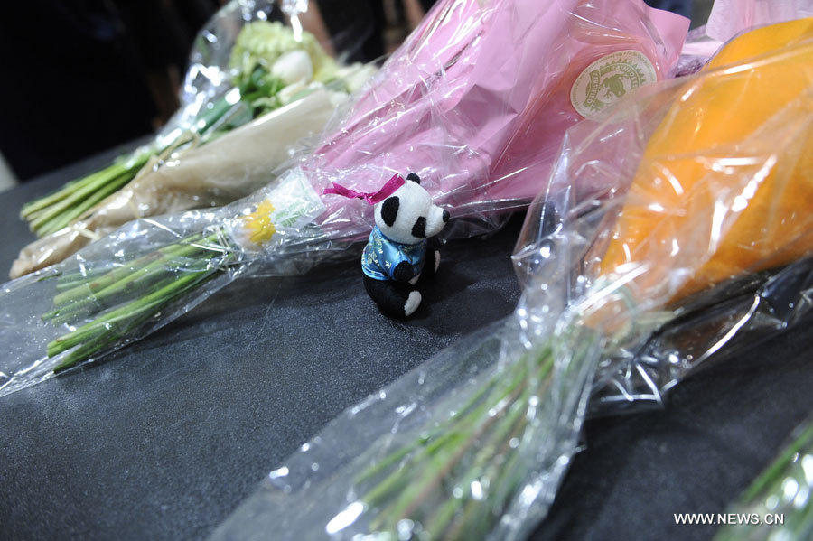 L'Université de Boston rend hommage à l'étudiante chinoise tuée dans les explosions du marathon  (2)