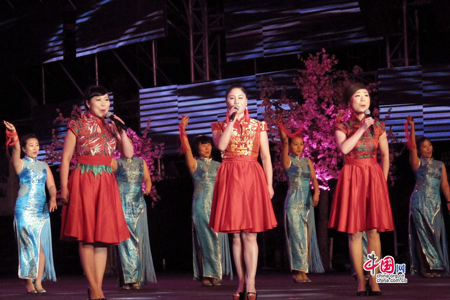 Beijing : ouverture du Festival musical international des fleurs de pêcher (7)