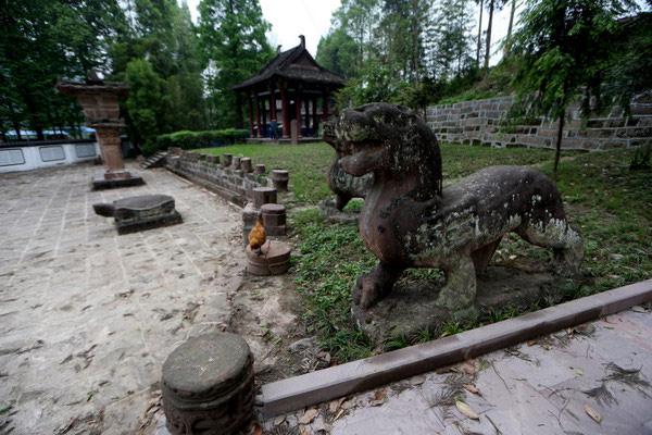 Séisme au Sichuan : des reliques culturelles endommagées (4)