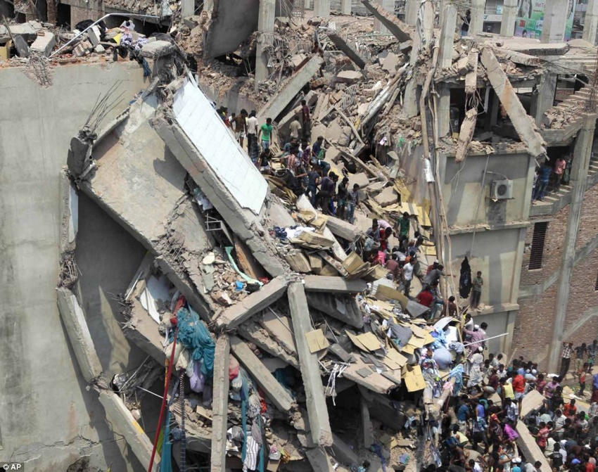 Effondrement d'un bâtiment au Bangladesh: le bilan des morts s'élève à 147 (2)