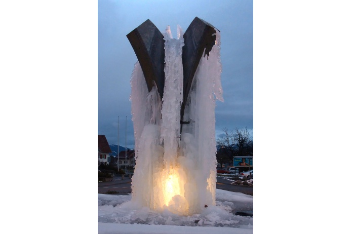 La fontaine de glace de St. Margrethen, Suisse