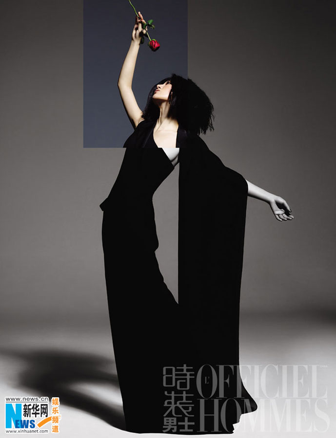 La chanteuse chinoise Shang Wenjie pose pour un magazine (6)